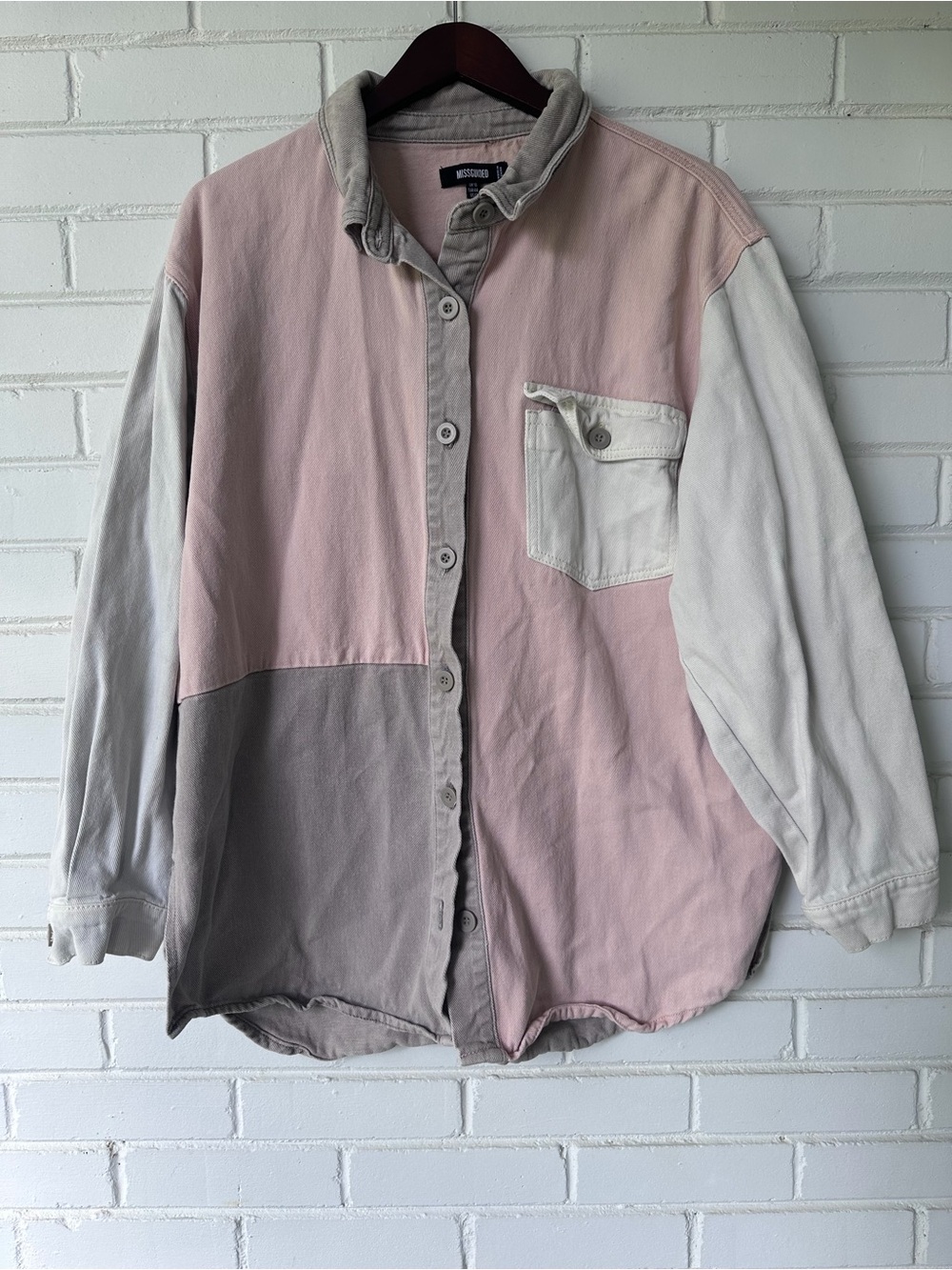 Missguided Colorblock Button-Down Shirt in Pale Pink, Light Gray & Cream - Size